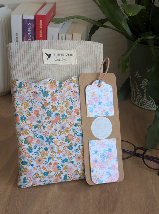 Pochette livre upcyclée
