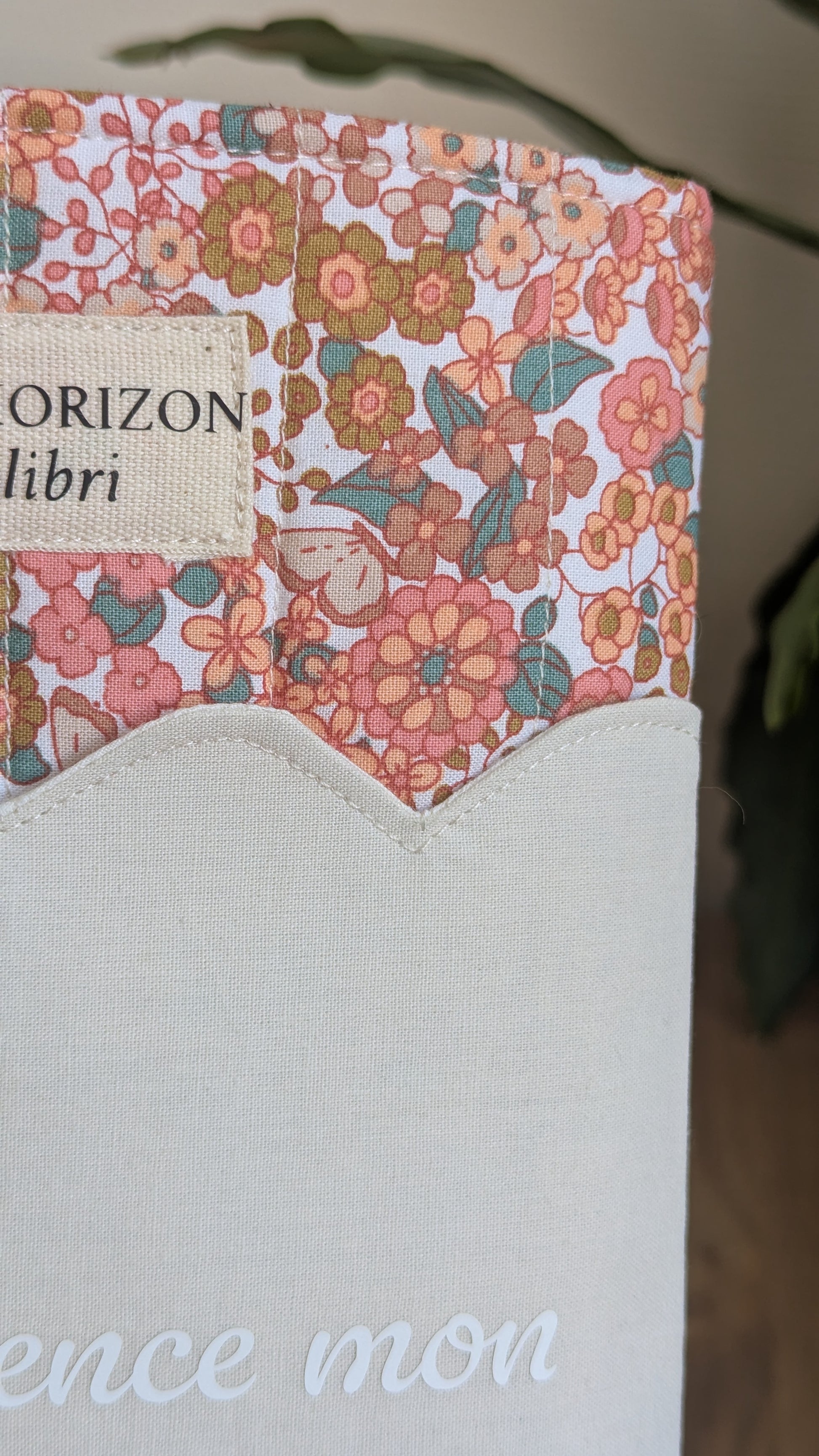 Pochette livre upcyclée