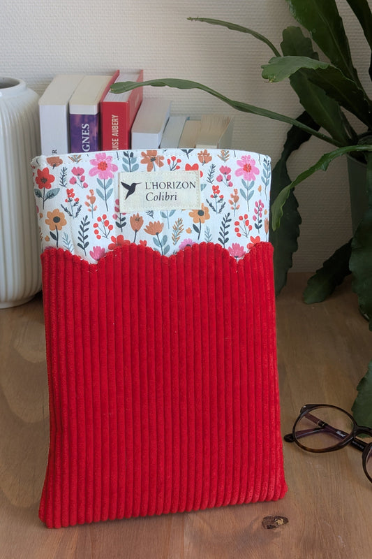 Pochette livre upcyclée