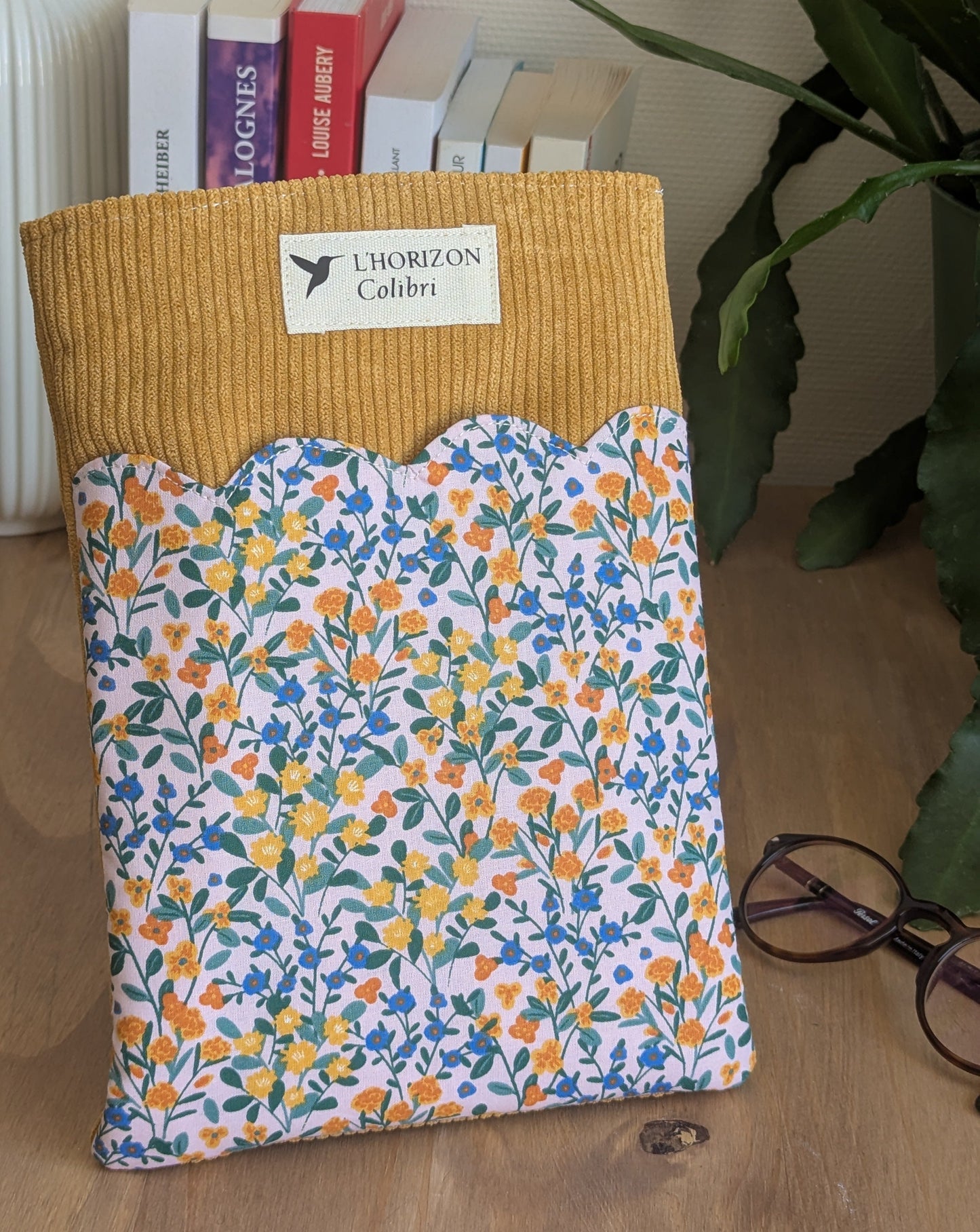 Pochette livre upcyclée